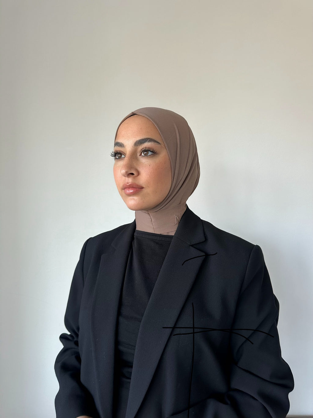 Bonnet taupe logo taupe